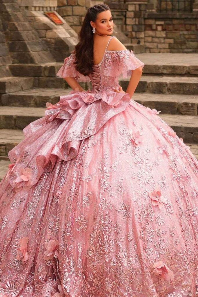 Popular Styles of Pink Quinceanera Dresses